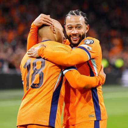 Donyell Malen of the Netherlands, Memphis Depay of the Netherlands Netherlands v Lithuania, FIFA World Cup, WM, Weltmeisterschaft, Fussball 2026 Qualifier, Netherlands v Lithuania, Johan Cruijff Arena, November 17, 2025, Amsterdam, Netherlands.