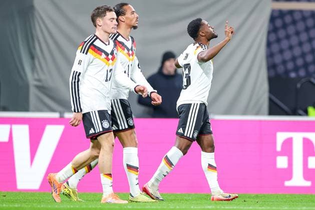 17.11.2025, Fußball, Länderspiel, WM-Qualifikation Europa, Deutschland - Slowakei, Red Bull Arena (Leipzig), 10. Spieltag, Saison 2025 2026: Torjubel nach dem Tor zum 5:0 durch Torschütze Ridle Baku (GER 23) Regulations prohibit any use of photographs as image sequences and or quasi-video. Sachsen Deutschland