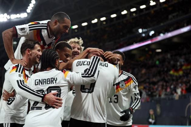 17.11.2025, xtgx, Fussball WM-Qualifikation 2026, Deutschland - Slowakei v.l. Felix Nmecha (Deutsche Fussball Nationalmanschaft DFB), Forzan Assan Quedraogo (Deutsche Fussball Nationalmannschaft DFB), Nathaniel Brown (Deutsche Fussball Nationalmannschaft DFB) celebrate the goal, Der Torjubel zum 6:0 (DFL DFB REGULATIONS PROHIBIT ANY USE OF PHOTOGRAPHS as IMAGE SEQUENCES and or QUASI-VIDEO) Leipzig