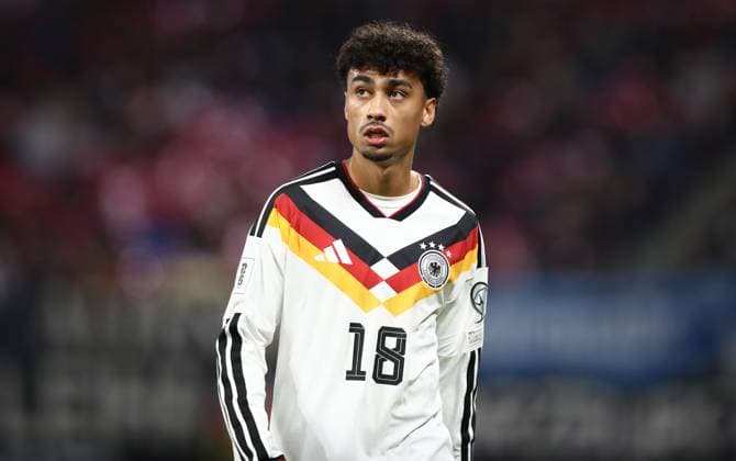 17.11.2025, xtgx, Fussball WM-Qualifikation 2026, Deutschland - Slowakei v.l. Nathaniel Brown (Deutsche Fussball Nationalmannschaft DFB) (DFL DFB REGULATIONS PROHIBIT ANY USE OF PHOTOGRAPHS as IMAGE SEQUENCES and or QUASI-VIDEO) Leipzig