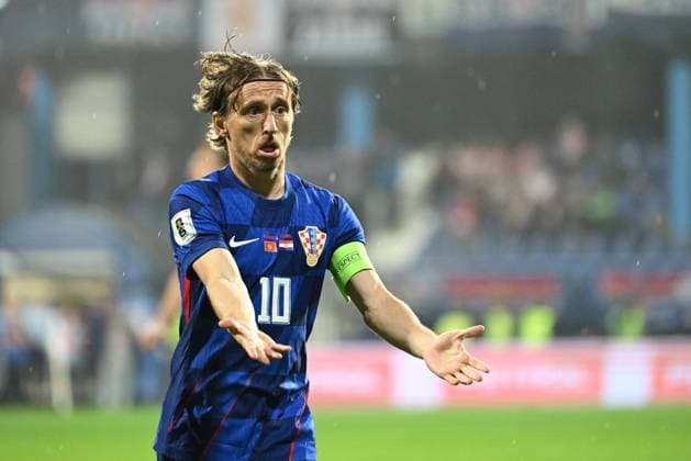 Podgorica, Montenegro, 171125. City Stadium. Football match of the 10th round of Group L of the European qualifiers for the FIFA World Cup, WM, Weltmeisterschaft, Fussball 2026, Montenegro - Croatia. In the photo: Luka Modric. Photo: Tom Dubravec CROPIX Split CROATIA Copyright: xxTomxDubravecx crna_gora_hrvatska70-171125