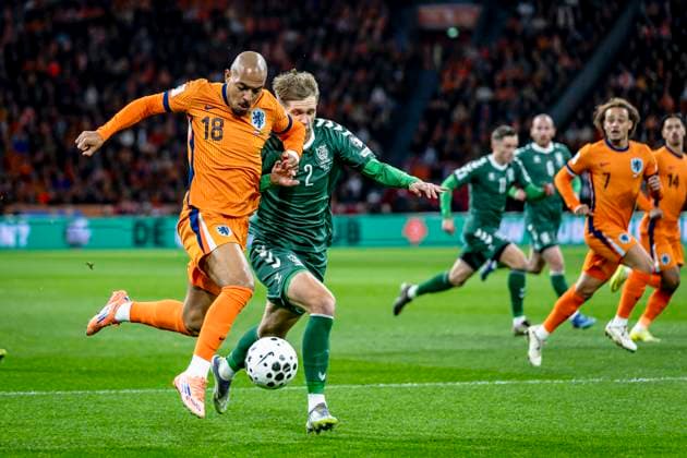 Netherlands forwarder Donyell Malen, Lithuania defender Artemijus Tutyskinas, during the match FOOTBALL - EUROPEAN QUALIFIERS - NETHERLANDS - LITHUANIA at the Johan Cruijff ArenA for the FIFA World Cup, WM, Weltmeisterschaft, Fussball 2026 UEFA Qualifiers - Group G - Matchday 10 season 2025-2026 in AMSTERDAM, Netherlands on 17 november 2025, (photo by Stefan Koops EYE4images DeFodi Images)