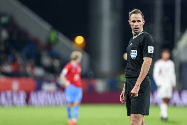 17.11.2025, Olomouc Pilka nozna Eliminacje Mistrzostw Swiata 2026 mecz 8 : Czechy - Gibraltar - Football 2026 FIFA World Cup, WM, Weltmeisterschaft, Fussball qualifiers round Match 8 : Czech Republic - Gibraltar Nz. Sascha Stegemann Fot. Michal Chwieduk Arena Akcji NEWSPIX.PL --- newspix.pl 