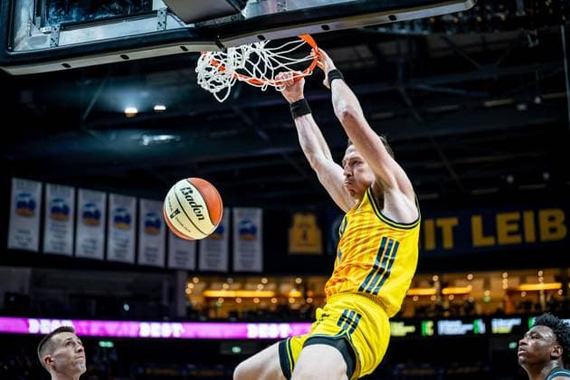 Basketball Berlin 17.11.2025 Saison 2025 2026 BBL-Pokal Viertelfinale Männer, Herren Alba Berlin - Science City Jena Justin Bean (Alba Berlin, No.34)