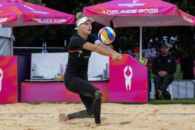 RECORD DATE NOT STATED ADELAIDE, AUSTRALIA - NOVEMBER 18: Linda Bock (Player 1 - GER) during the Beach volleyball, Beachvolleyball World Championships at Adelaide on November 18, 2025 in Adelaide, Australia. Australia Copyright: xBEAUTIFULxSPORTS PeterxWeberx