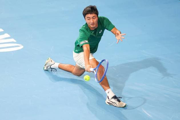 Shintaro MOCHIZUKI (JPN) during ATP, Tennis Herren Challenger Bergamo, International Tennis match in Bergamo, Italy, November 18 2025  Copyright: xRobertaxCorradin IPAxSportx xipa-agency.netx xx IPA_68084799 IPA_Agency_IPA68084799