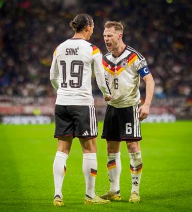 Leipzig, Germany. 17th Nov 2025. Torjubel: Leroy Sane (DFB) Joshua Kimmich (DFB) Germany - Slovakia Deutschland - Slowakei 17.11.2025 *** Leipzig, Germany 17th Nov 2025 Goal celebration Leroy Sane DFB Joshua Kimmich DFB Germany Slovakia Germany Slovakia 17 11 2025