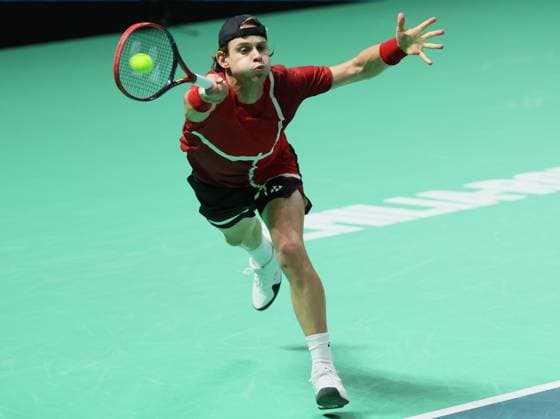 Belgian Zizou Bergs pictured in action during a tennis match against French Rinderknech, the second match of the Davis Cup quarter-finals between Belgium and France, in Bologna, Italy, on Tuesday 18 November 2025. Davis Cup top eight Finals takes place in Bologna from November 18 to 23. BENOITxDOPPAGNE  x142515294x