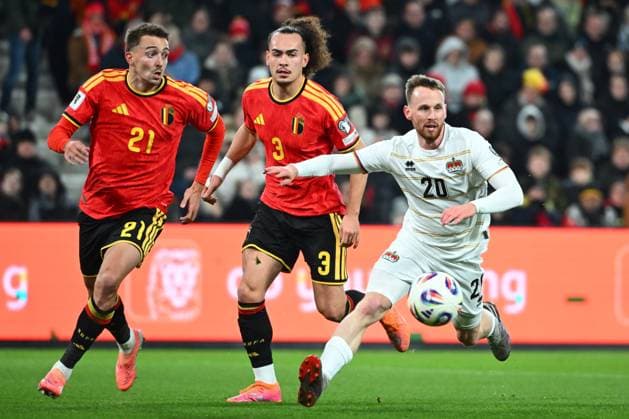 Belgium v Liechtenstein - FIFA World Cup, WM, Weltmeisterschaft, Fussball 2026 UEFA Qualifiers LIEGE, BELGIUM - NOVEMBER 18 : Castagne Timothy defender of Belgium and Theate Arthur defender of Belgium battles for the ball with Wolfinger Sandro midfielder of Liechtenstein during the FIFA World Cup 2026 UEFA European Qualifiers group J qualifying round matchday 10 between Belgium and Liechtenstein on November 18, 2025 in Liege, Belgium, 18 11 2025 Liege Belgium  Copyright: xVincentxKalutx