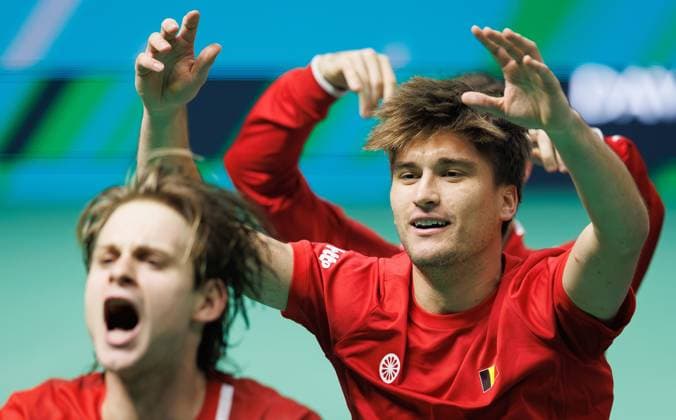 Belgian Zizou Bergs and Belgian Raphael Collignon celebrate after a tennis match between Belgian Bergs and French Rinderknech, the second match of the Davis Cup quarter-finals between Belgium and France, in Bologna, Italy, on Tuesday 18 November 2025. Davis Cup top eight Finals takes place in Bologna from November 18 to 23. BENOITxDOPPAGNE  x142526536x