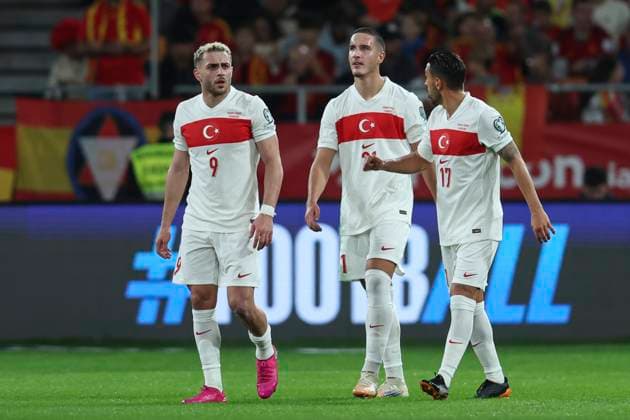 ESP: Spain a- Turkey. La Liga EA Sports. Date 6 Deniz Gul of Turkey during the World Cup 2026 Qualifying match between Spain and Turkey played at La Cartuja Stadium on November 18, 2025 in Sevilla, Spain. kpng Copyright: xAntonioxPozox xPRESSINx AP_251118_SPA_TUR_022