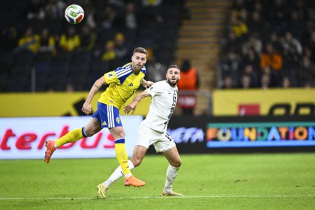 STOCKHOLM, SWEDEN 20251118 Sweden s Daniel Svensson against Slovenia s Danijel Å turm during Tuesday s World Cup qualifying match in Group B between Sweden and Slovenia at Strawberry arena, Stockholm, Sweden 18 November 2025. STOCKHOLM SWEDEN x10050x
