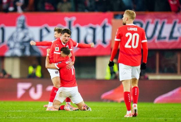 SOCCER - FIFA WC quali, AUT vs BIH VIENNA,AUSTRIA,18.NOV.25 - FIFA World Cup, WM, Weltmeisterschaft, Fussball 2026, European Qualifiers, group stage, OEFB international match, Länderspiel, Nationalmannschaft Austria vs Bosnia and Herzegovina. Image shows the rejoicing of AUT. GEPAxpictures xEdgarxEisner