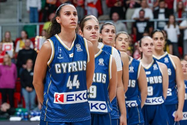 Basketball, Frauen EM Quali, Polen - Zypern Sosnowiec 18.11.2025. Koszykowka FIBA EuroBasket 2027 kobiet - kwalifikacje sezon 2025 2026 kolejka 3 mecz: Polska - Cypr --- FIBA Women s EuroBasket 2027 Qualifiers round 3 match: Poland - Cyprus nz Cypr, Fot. Michal Gaciarz Arena Akcji NEWSPIX.PL --- newspix.pl POLAND OUT! 