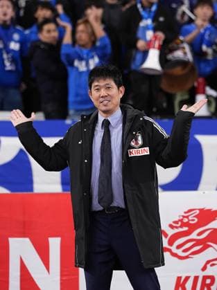 Football: Japan manager Moriyasu wins 100th match in charge Japan men s football manager Hajime Moriyasu poses for a photo after his team s 3-0 victory over Bolivia in an International Friendly, Länderspiel, Nationalmannschaft his 100th match in charge, at the National Stadium in Tokyo on Nov. 18, 2025  A14AA0005044260P
