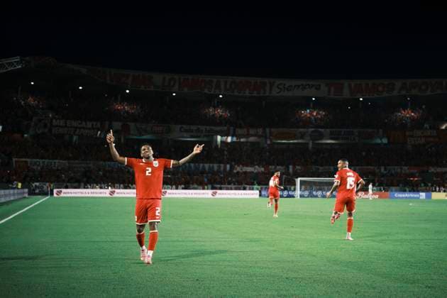 Fußball, WM Quali, Panama - El Salvador (251119) -- PANAMA CITY, Nov. 19, 2025 -- Cesar Blackman (L) of Panama celebrates after scoring a goal during the 2026 FIFA World Cup, WM, Weltmeisterschaft, Fussball CONCACAF qualifier football match between Panama and El Salvador in Panama City, Panama, on Nov. 18, 2025. ) (SP)PANAMA-PANAMA CITY-FOOTBALL-2026 WORLD CUP QUALIFIERS-PANAMA VS EL SALVADOR XuxYongzheng