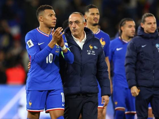November 13, 2025, Paris, Ile-De-France, France: KYLIAN MBAPPE of France celebrates the qualification for the FIFA World Cup, WM, Weltmeisterschaft, Fussball 2026 after winning 4:0 their European Qualifiers group D stage game against Team Ukraine at the Parc des Princes in Paris, France Paris France - ZUMAc179 20251113_zep_c179_499 Copyright: xMickaelxChavetx