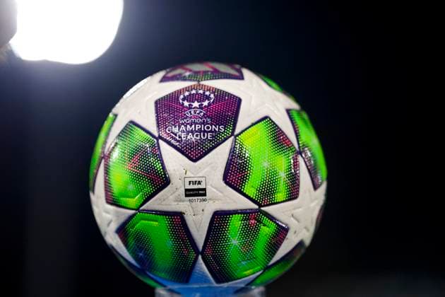 official ball before the UEFA Women s Champions League soccer match between Juventus Women and OL Lyonnes at the Stadium Comunale Vittorio Pozzo La Marmora in Biella, north west Italy - Day 4 - November 19, 2025. - Soccer.  Copyright: xFabioxFerrari LaPressex