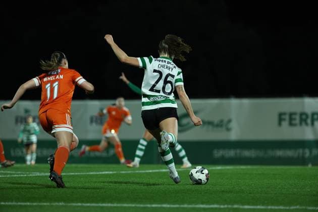 Mackenzie Cherry ( Sporting CP Womens team ) in action during the match between Sporting CP Womens team and Glasgow City LFC Womens team, valid for UEFA Womens Europa Cup 2025 2026 - round of 16 at Estadio Aurelio Pereira on 19 November 2025. Lisboa Estadio Aurelio Pereira Alcochete Portugal Copyright: xIMAGOx xPRIMExSPORTSxIMAGESx xFILIPExOLIVEIRAx