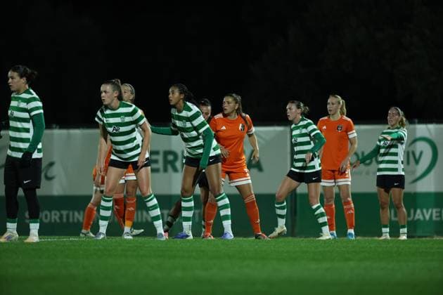 Both teams in action during the match between Sporting CP Womens team and Glasgow City LFC Womens team, valid for UEFA Womens Europa Cup 2025 2026 - round of 16 at Estadio Aurelio Pereira on 19 November 2025. Lisboa Estadio Aurelio Pereira Alcochete Portugal Copyright: xIMAGOx xPRIMExSPORTSxIMAGESx xFILIPExOLIVEIRAx