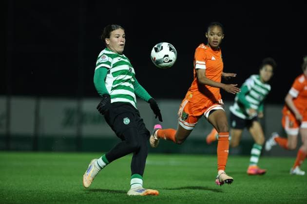 Telma Encarnacao ( Sporting CP Womens team ) in action during the match between Sporting CP Womens team and Glasgow City LFC Womens team, valid for UEFA Womens Europa Cup 2025 2026 - round of 16 at Estadio Aurelio Pereira on 19 November 2025. Lisboa Estadio Aurelio Pereira Alcochete Portugal Copyright: xIMAGOx xPRIMExSPORTSxIMAGESx xFILIPExOLIVEIRAx
