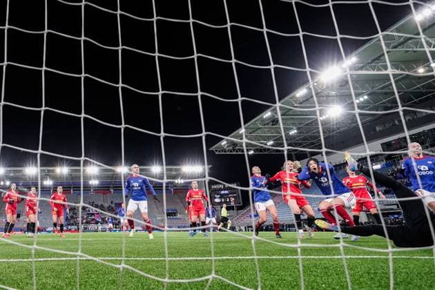 Football, Women s Champions League 2025 2026 Valerenga St Pölten Oslo 20251119 Valerenga s Saedis Heidarsdottir during the women s Champions League soccer match between Valerenga and St Pölten at Intility Arena Photo Fredrik Varfjell NTB Oslo Norway EDITORIAL USE ONLY RESTRICTED USE FOR BETTING COMPANIES  Copyright: xFredrikxVarfjellx xNTBx