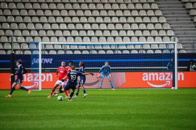 November 19, 2025, Paris, Å½Le-De-France, France: November 19, 2025, Paris, France: Women s Champions League, 4th matchday : Paris FC - Benfica : Paris FC claims their first victory in the 2026 UEFA Women s Champions League beating Benfica at Jean-Bouin (2-0). Maelline Mendy and Maelle Garbino scored for the team coached by Sandrine Soubeyrand. Paris France - ZUMAp284 20251119_zip_p284_015 Copyright: xMickaelxPintax
