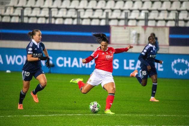 November 19, 2025, Paris, Å½Le-De-France, France: November 19, 2025, Paris, France: Women s Champions League, 4th matchday : Paris FC - Benfica : Paris FC claims their first victory in the 2026 UEFA Women s Champions League beating Benfica at Jean-Bouin (2-0). Maelline Mendy and Maelle Garbino scored for the team coached by Sandrine Soubeyrand. Paris France - ZUMAp284 20251119_zip_p284_024 Copyright: xMickaelxPintax