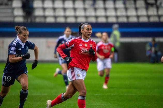 November 19, 2025, Paris, Å½Le-De-France, France: November 19, 2025, Paris, France: Women s Champions League, 4th matchday : Paris FC - Benfica : Paris FC claims their first victory in the 2026 UEFA Women s Champions League beating Benfica at Jean-Bouin (2-0). Maelline Mendy and Maelle Garbino scored for the team coached by Sandrine Soubeyrand. Paris France - ZUMAp284 20251119_zip_p284_036 Copyright: xMickaelxPintax
