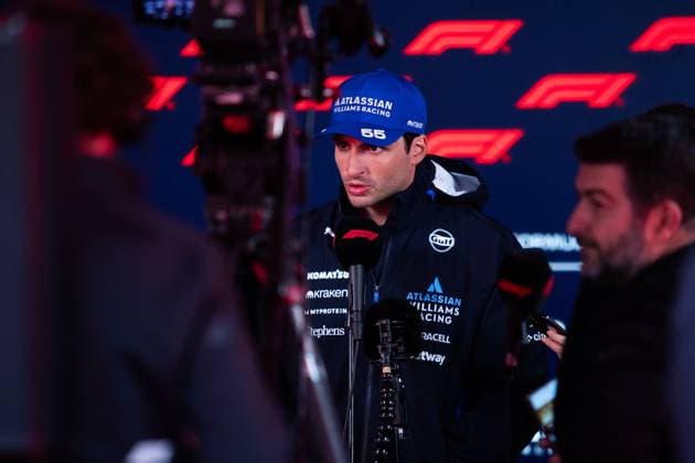 F1 - LAS VEGAS GRAND PRIX 2025 SAINZ Carlos (spa), Williams Racing FW47, portrait during the 2025 Formula 1 Las Vegas Grand Prix, 22th round of the 2025 FIA Formula One World Championship, WM, Weltmeisterschaft from November 21 to 23, 2025 on the Las Vegas Strip Circuit, in Paradise, Nevada, United States of America -  Copyright: xJoaoxFilipex