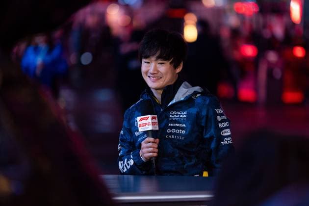 F1 - LAS VEGAS GRAND PRIX 2025 TSUNODA Yuki (jap), Red Bull Racing RB21, portrait, during the 2025 Formula 1 Las Vegas Grand Prix, 22th round of the 2025 FIA Formula One World Championship, WM, Weltmeisterschaft from November 21 to 23, 2025 on the Las Vegas Strip Circuit, in Paradise, Nevada, United States of America - Copyright: xJoaoxFilipex