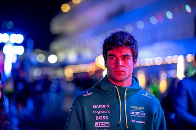 LAS VEGAS, UNITED STATES: Lance Stroll, racing for the Aston Martin F1 team during the 2025 Formula 1 Las Vegas Grand Prix at the Las Vegas Street Circuit in Las Vegas, United States