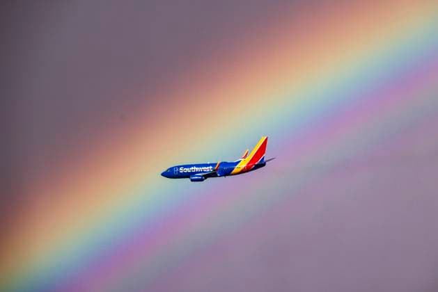 F1 - LAS VEGAS GRAND PRIX 2025 Southwest plane rainbow during the 2025 Formula 1 Las Vegas Grand Prix, 22th round of the 2025 FIA Formula One World Championship, WM, Weltmeisterschaft from November 21 to 23, 2025 on the Las Vegas Strip Circuit, in Paradise, Nevada, United States of America - ParadiseUnited States  Copyright: xXavixBonillax