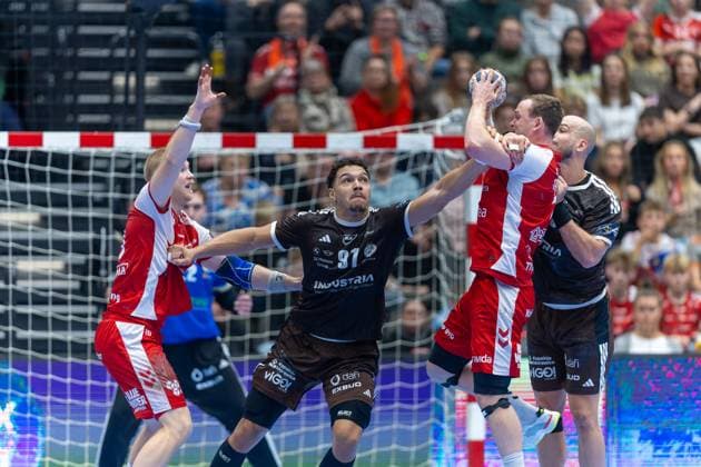 Aalborg Handball v Industria Kielce, EHF Champions League Handball, Aalborg, Denmark Aalborg, Denmark. 19th, November 2025. Theo Monar (97) of Industria Kielce seen during the EHF Champions League match between Aalborg Handball and Industria Kielce at Sparekassen Danmark Arena in Aalborg. Denmark, Aalborg  Copyright: xGonzalesxPhoto MadsxAndersenx