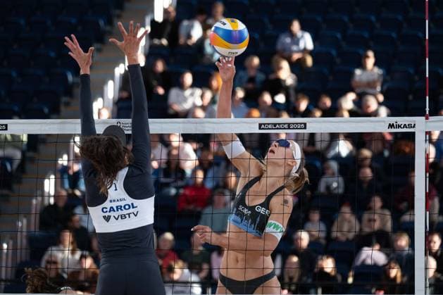 RECORD DATE NOT STATED ADELAIDE, AUSTRALIA - NOVEMBER 20: Sandra Ittlinger (Player 1 - GER) during the Beach volleyball, Beachvolleyball World Championships at Adelaide on November 20, 2025 in Adelaide, Australia. Australia Copyright: xBEAUTIFULxSPORTS PeterxWeberx
