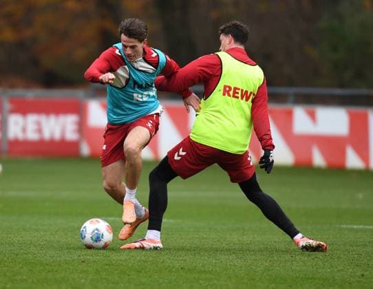 20.11.2025, xophax, Fussball 1.Bundesliga Saison 2025 2026 1.FC Köln Training Jakub Kaminski , links und Eric Martel , rechts( beide 1.FC Köln ) Leverkusen