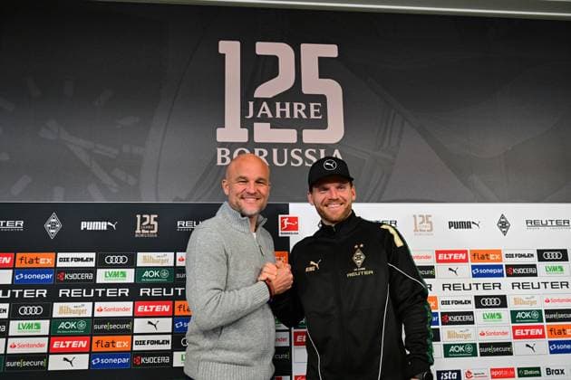 20.11.2025; Moenchengladbach; Fussball, Herren, Saison 2025 2026, Pressekonferenz Borussia Moenchengladbach vor Heidenheim und Vertragsverlaengerung Eugen Polanski v. li. Rouven Schroeder (Head of Sports, Gladbach), Eugen Polanski (Cheftrainer Gladbach) DFL regulations prohibit any use of photographs as image sequences and or quasi-video. Borussia-Park NRW Deutschland
