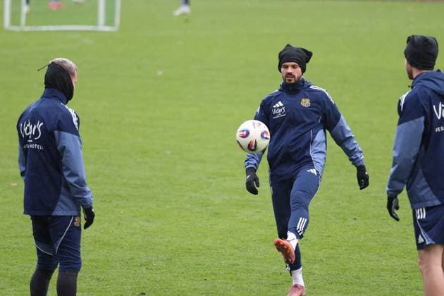 20.11.2025, xrekx, Fussball 3.Liga, 1. FC Saarbrücken - Training v.l. Kasim Rabihic (1.FC Saarbruecken) (DFL DFB REGULATIONS PROHIBIT ANY USE OF PHOTOGRAPHS as IMAGE SEQUENCES and or QUASI-VIDEO) Saarbrücken
