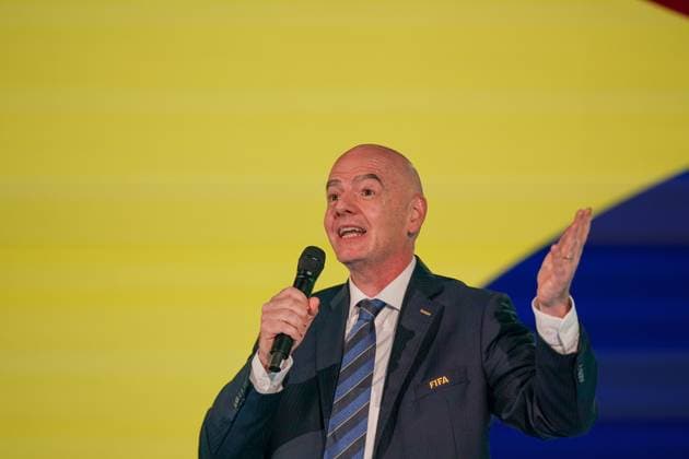 Fussball: FIFA WM-Qualifikation Europa 2025 26 Playoff-Auslosung Home of FIFA (Zürich, Schweiz): Gianni Infantino (FIFA Präsident) Zürich Kanton Zürich Schweiz Copyright: xJOERANxSTEINSIEKx