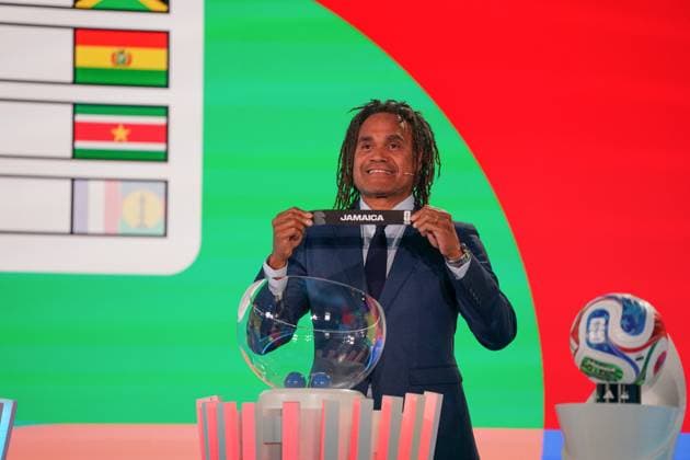 Fussball: FIFA WM-Qualifikation Europa 2025 26 Playoff-Auslosung Home of FIFA (Zürich, Schweiz): Christian Karembeu (FIFA Legende) zieht Jamaika Zürich Kanton Zürich Schweiz Copyright: xJOERANxSTEINSIEKx