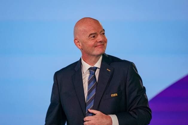 Fussball: FIFA WM-Qualifikation Europa 2025 26 Playoff-Auslosung Home of FIFA (Zürich, Schweiz): Gianni Infantino (FIFA Präsident) Zürich Kanton Zürich Schweiz Copyright: xJOERANxSTEINSIEKx