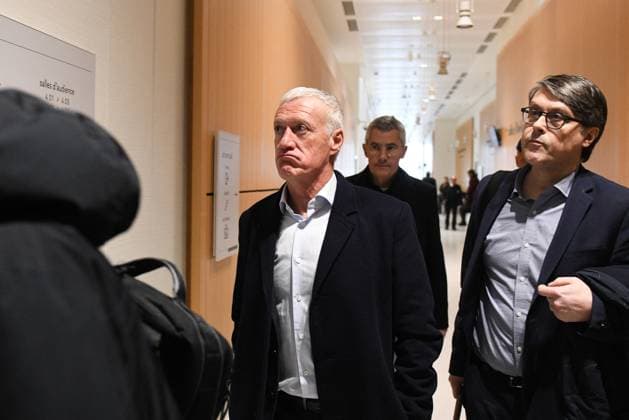 Didier Deschamps Defamation Trial Against Daniel Riolo - Paris France s football team head coach Didier Deschamps and Raphael Raymond arrive at the Criminal Court for the slander lawsuit against French Sports journalist Daniel Riolo in Paris, France on November 20, 2025. Riolo is facing trial on November 20, 2025 for slander after accusing France s national football team headcoach Didier Deschamps of lying about the severity of France s forward Karime Benzema s injury during the 2022 World Cup in Qatar. Photo by Florian Poitout ABACAPRESS.COM Paris France  Copyright: xPoitoutxFlorian ABACAx
