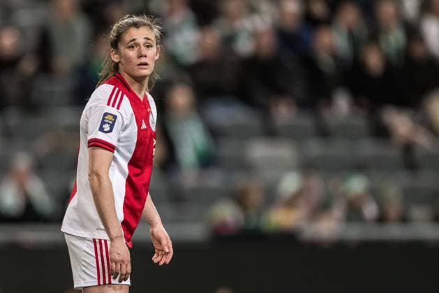 251120 Joelle Smits of Ajax during the UEFA Women s Europa Cup football match between Hammarby and Ajax on November 20, 2025 in Stockholm. Photo: Emma Wallskog BILDBYRAN COP 320 EW0590 fotboll football soccer fotball europa cup hammarby ajax uefa womens europa cup dam bbeng Copyright: EMMAxWALLSKOG BB251120EW041