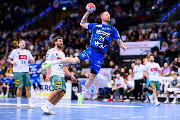 TVB Stuttgart - GWD Minden Handball: 1. Bundesliga, Herren, Saison 2025 2026, TVB Stuttgart - GWD Minden, Porsche Arena. Stuttgarts Patrick Zieker in Aktion. Stuttgart Porsche Arena Baden-Württemberg Deutschland