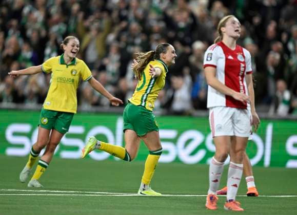 STOCKHOLM, SWEDEN 20251120 Hammarby s Vilde Hasund (2nd fh) celebrates with his teammates after winning 3-1 during Thursday s European Cup qualifying match 2 of 2 between Hammarby IF and AFC Ajax at 3Arena. STOCKHOLM SWEDEN x10050x