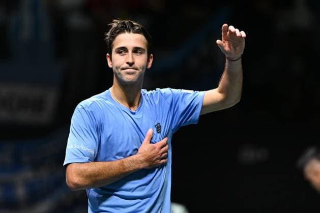 Tomas Martin Etcheverry of Argentina in action during the Davis Cup Quarter-Final match between Tomas Martin Etcheverry of Argentina and Jan-Lennard Struff of Germany at Supertennis Arena - Bolognafiere on November 20, 2025 in Bologna, Italy  Copyright: xDomenicoxCippitelli IPAxSportx xipa-agency.netx xx IPA_68180682 IPA_Agency_IPA68180682