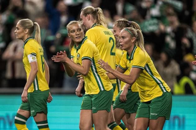 251120 Smilla Holmberg of Hammarby celebrates after 2-1 during the UEFA Women s Europa Cup football match between Hammarby and Ajax on November 20, 2025 in Stockholm. Photo: Emma Wallskog BILDBYRAN COP 320 EW0590 fotboll football soccer fotball europa cup hammarby ajax uefa womens europa cup dam bbeng jubel celebrates Copyright: EMMAxWALLSKOG BB251120EW076