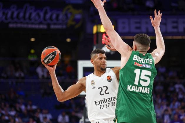 20th November 2025; Movistar Arena; Madrid, Spain; Turkish Airlines Euroleague Basketball; Spain, Real Madrid vs Zalgiris Kaunas; Edy Tavares (Real Madrid) Euroleague Basketball Real Madrid vs Zalguiris Kaunas 900 Cordon Press  900 CordonxPress LOF - Euroleague Basketball Real Madrid vs Zalgiris Kaunas