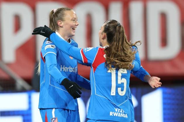 Synne Jensen of Atletico Madrid celebrates after scoring the goal during the match FC Twente Enschede vs Atletico de Madrid at the Stadium the Grolsch Veste for the Champions League women season 2025-2026 in ENSCHEDE, Netherlands on 20 november 2025, (photo by Peter Lous EYE4images DeFodi Images)