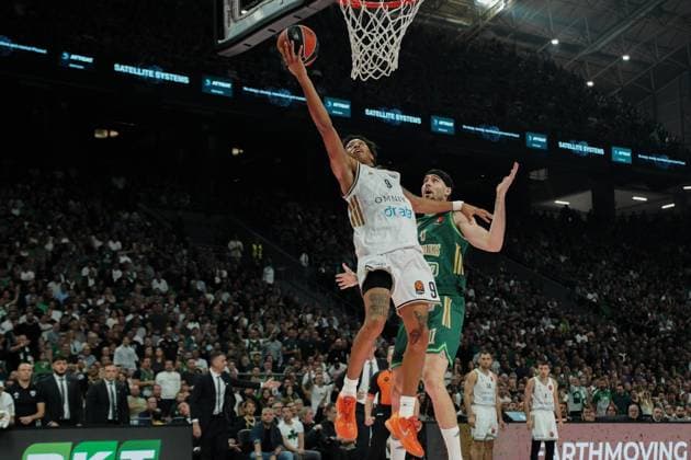 November 20, 2025, Athens, Athens, Greece: BOOGIE ELLIS in action during the EuroLeague Round 12 game between Panathinaikos Aktor BC and Dubai at Telekom Center Athens on November 20, 2025 Athens Greece - ZUMAa226 20251120_zip_a226_007 Copyright: xGiorgosxArapekosx